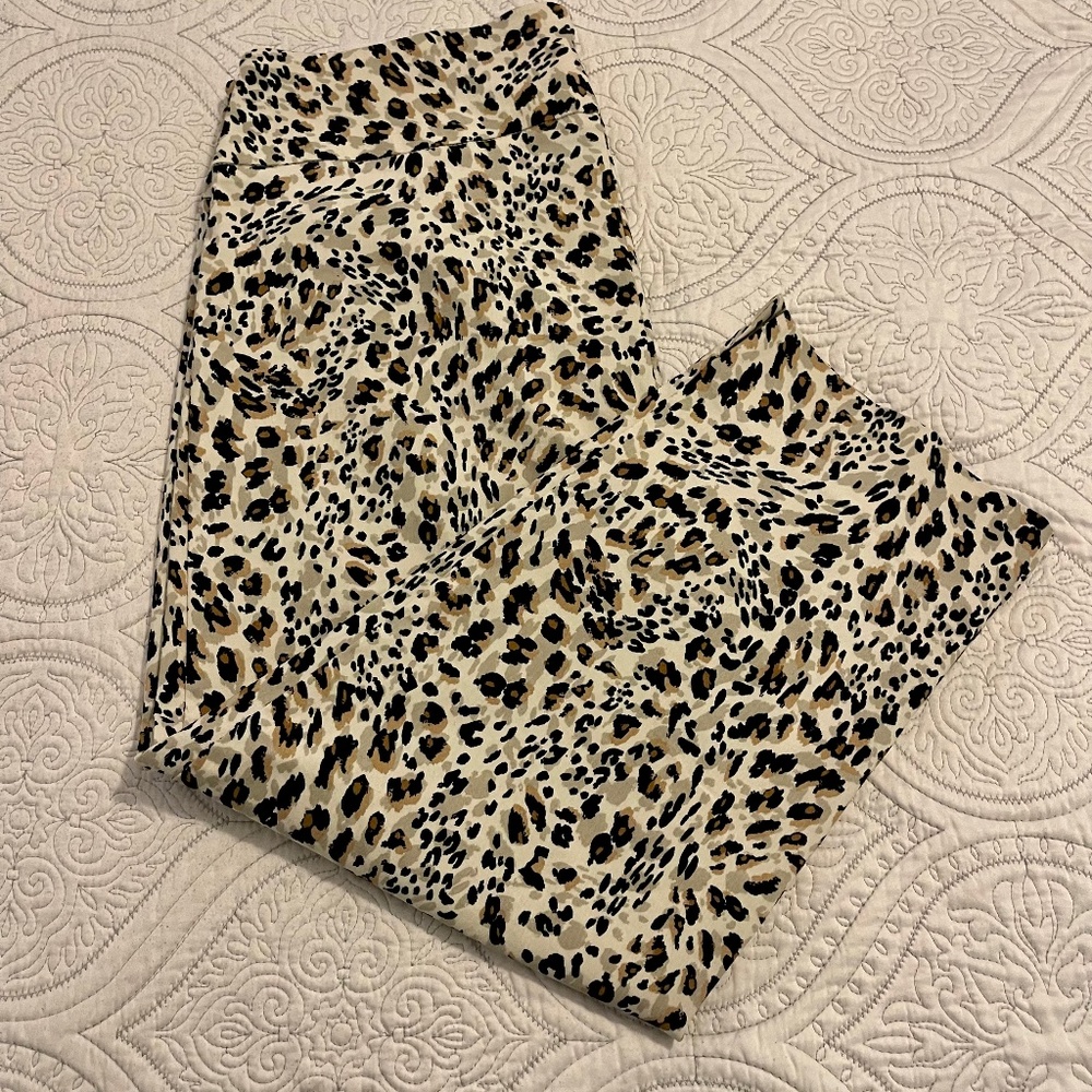 Cropped Leopard Pants